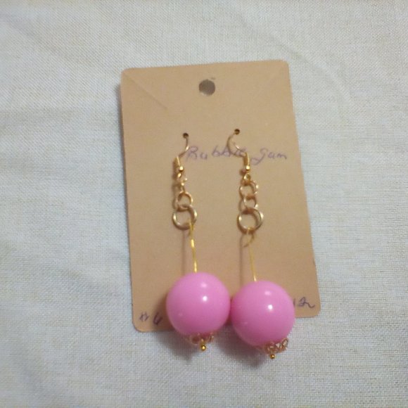 Earrings - Picture 1 of 1